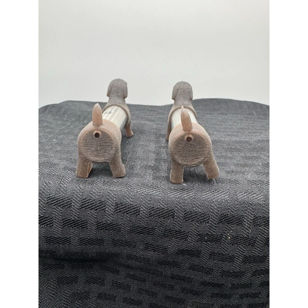 KIKKERLAND Stainless Steel/Rubber DACHSHUND Weiner Dog SALT & PEPPER SHAKERS EUC